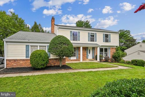 8807 Bells Mill Rd, POTOMAC, MD, 20854-4284 | Card Image