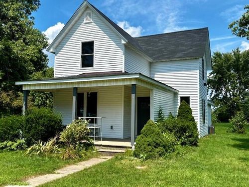 416 E Main St, Brook, IN, 47922 | Card Image