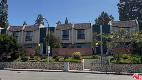 apt-2e-11260 Overland Ave, Culver City, CA, 90230-5526 | Card Image