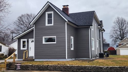 2021 S A St, Elwood, IN, 46036-2127 | Card Image