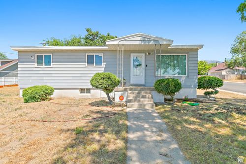 8829 S 40 E, Sandy, UT, 84070-2139 | Card Image