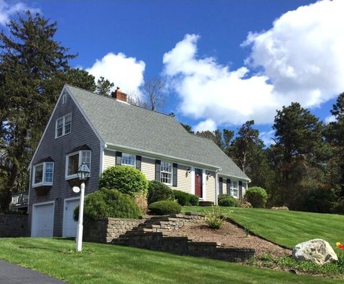 22 Briarfield Rd, South Dennis, MA, 02660-1939 | Card Image