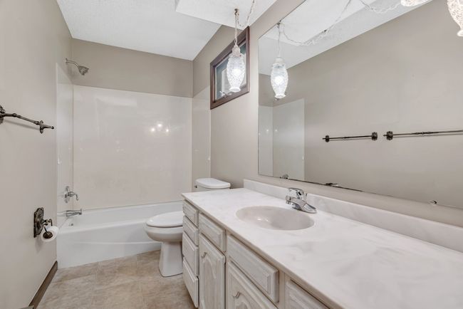 5815 E South Prairie Dr, House other with 3 bedrooms, 3 bathrooms and 2 parking in Morris IL | Image 24