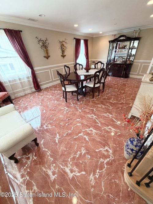 101 Oxford Ln, Matawan, NJ, 07747-2139 | Card Image