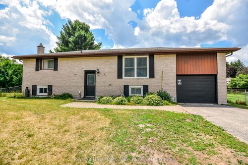 201 Mcgeorge Ave, Angus, ON, L0M1B0 | Card Image