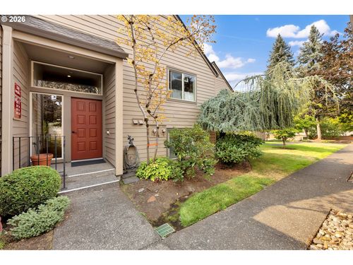 u99-2306 Se Baypoint Dr, Vancouver, WA, 98683-5126 | Card Image