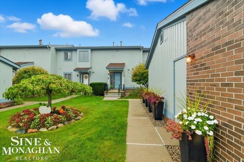 1715 River Rd, Saint Clair, MI, 48079-3547 | Card Image