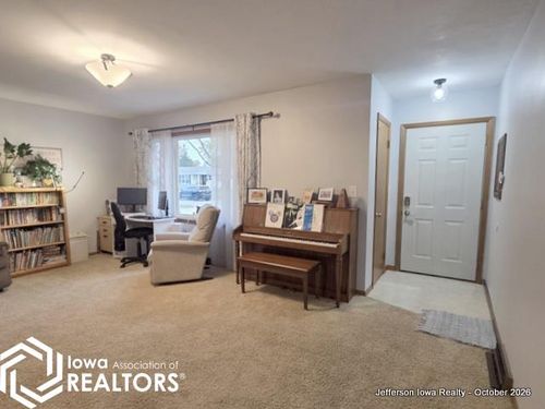700 Rushview Dr, Jefferson, IA, 50129-2721 | Card Image
