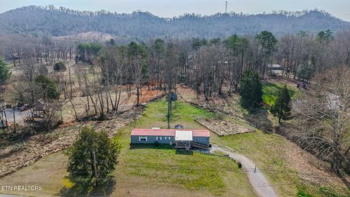 362 Raccoon Valley Rd, Powell, TN, 37849-7516 | Card Image