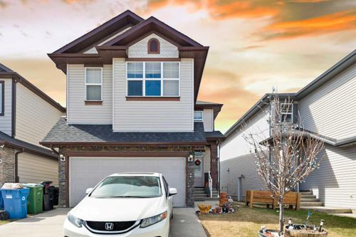 41 Taralake Heath Ne, Home with 6 bedrooms, 3 bathrooms and 2 parking in Calgary AB | Card Image