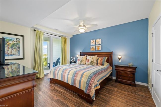 APT-121B - 3738 Sandpiper Rd, House attached with 2 bedrooms, 2 bathrooms and null parking in Virginia Beach VA | Image 32