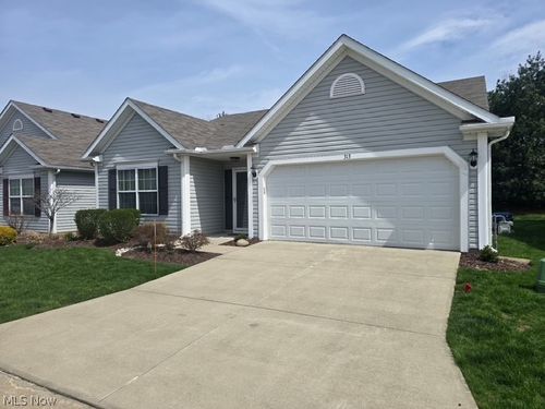 313 Breckenridge Oval, Elyria, OH, 44035-8989 | Card Image