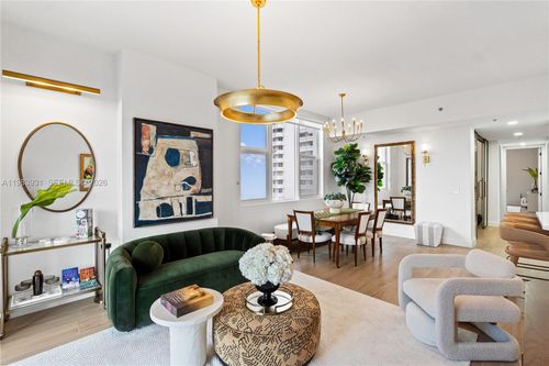 apt-503-626 Coral Way, Coral Gables, FL, 33134-7506 | Card Image