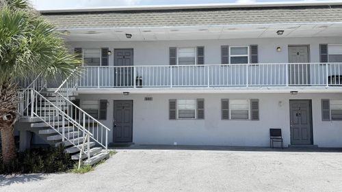 2-501 W Kalmia Drive, West Palm Beach, FL, 33403 | Card Image