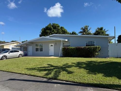 3021 Sw 37th Ter, West Park, FL, 33023 | Card Image