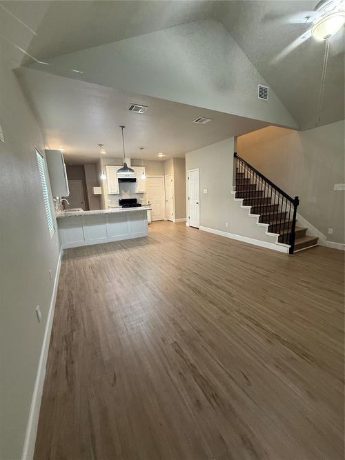 9720 Pelsey St, Houston, TX, 77029-4666 | Card Image