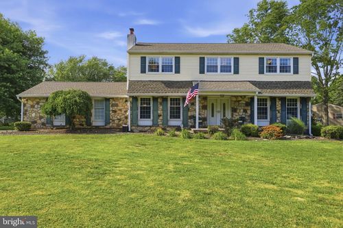7 Pebble Ridge Rd, WARRINGTON, PA, 18976-1114 | Card Image