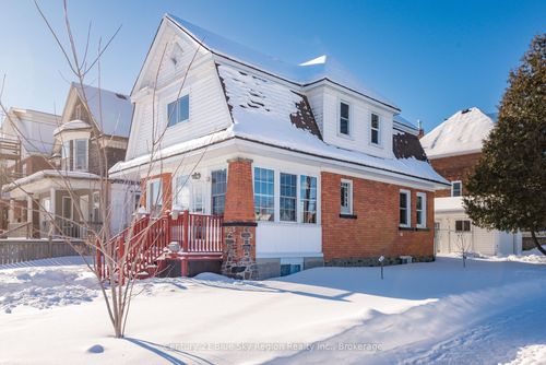 503 1st Ave E, North Bay, ON, P1B1K5 | Card Image