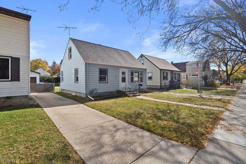326 S 60th St, Milwaukee, WI, 53214-1809 | Card Image