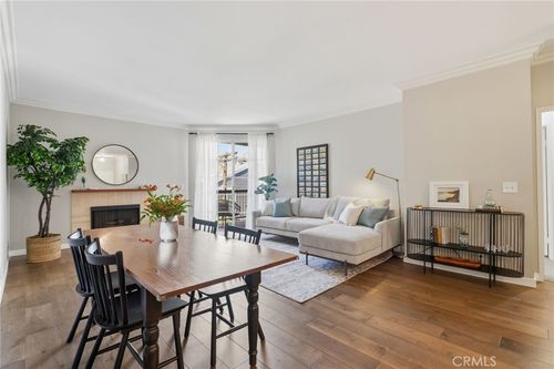 302-10021 Tabor St, Los Angeles, CA, 90034-3912 | Card Image