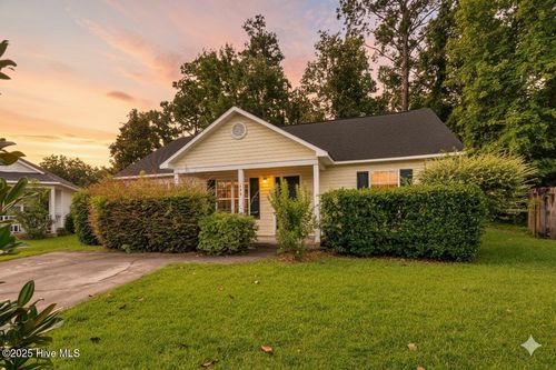 620 Tabor Ln, Wilmington, NC, 28405-2296 | Card Image