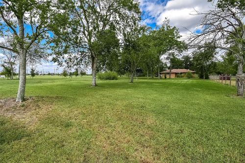 3518 Davenport Pkwy, Rosharon, TX, 77583-1834 | Card Image