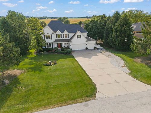 22 Red Hawk Dr, Oswego, IL, 60543-9413 | Card Image