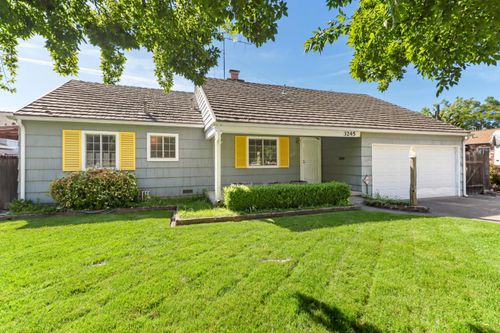 3245 Becerra Way, Sacramento, CA, 95821-3764 | Card Image