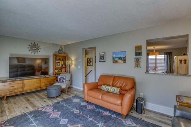 4757 Spring Cir Minnetonka MN-print-007-007-A9883-2400x1600-300dpi.jpg | Image 7