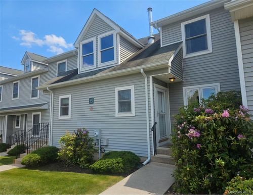 15d-100 Boniface Dr, Pine Bush, NY, 12566-7069 | Card Image