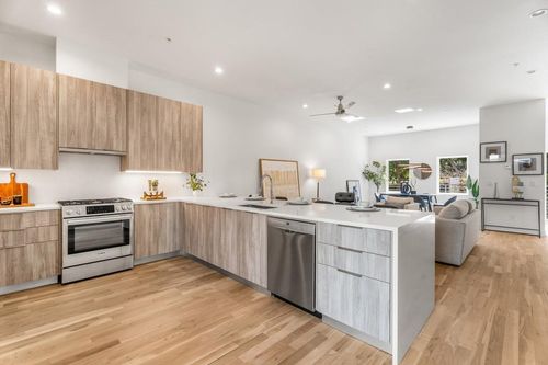 unit-11-1099 North Ave Ne, Atlanta, GA, 30307-1560 | Card Image