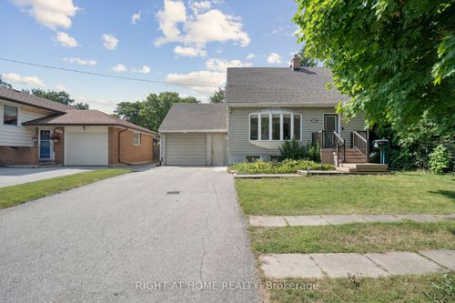 2343 Mountainside Dr, Burlington, ON, L7P1C1 | Card Image