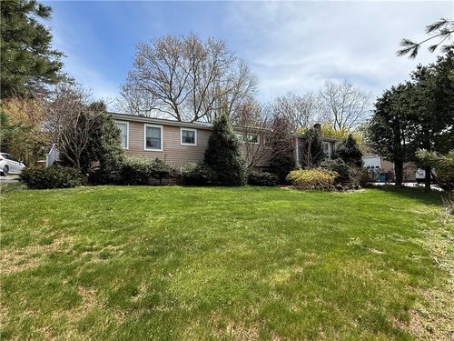 1 Edgewood Ave, Ashaway, RI, 02804-2203 | Card Image