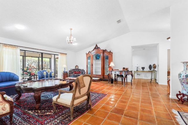 2450 Riviera Dr, House other with 2 bedrooms, 3 bathrooms and null parking in Delray Beach FL | Image 9