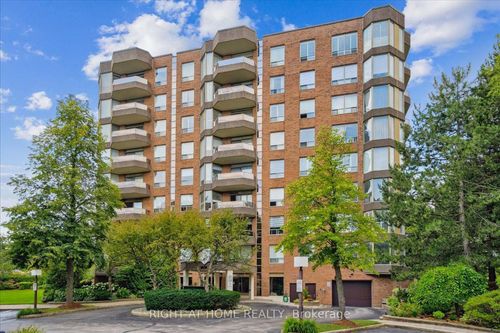702-1901 Pilgrims Way, Oakville, ON, L6M2W9 | Card Image
