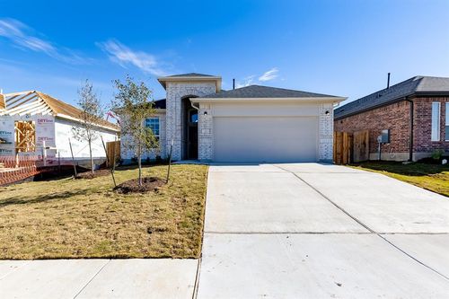 325 Diamondleaf Dr, Buda, TX, 78610-4240 | Card Image