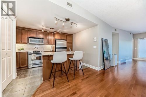 2308-920 5 Ave Sw, Calgary, AB, T2P5P6 | Card Image