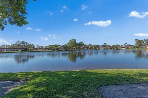 b-857 Worcester Ln, Lake Worth, FL, 33467-2104 | Card Image