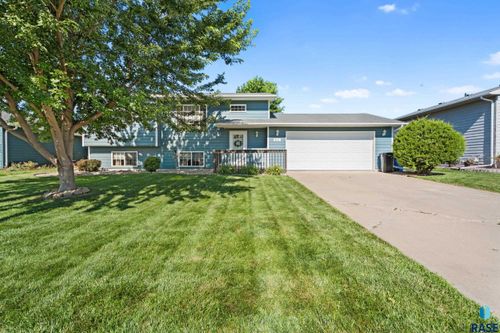 201 Sund St Street, Worthing, SD, 57077 | Card Image