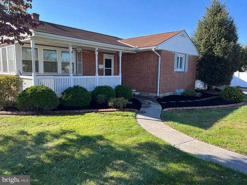1483 E Walnut St, Annville, PA, 17003-2022 | Card Image