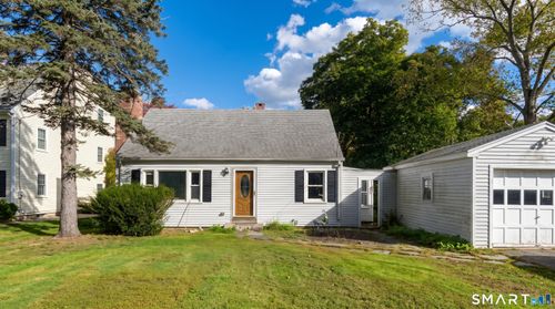31 E Hill Rd, Canton, CT, 06019-2418 | Card Image
