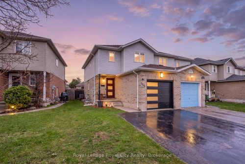 155 Stephanie Dr, Guelph, ON, N1K1X7 | Card Image