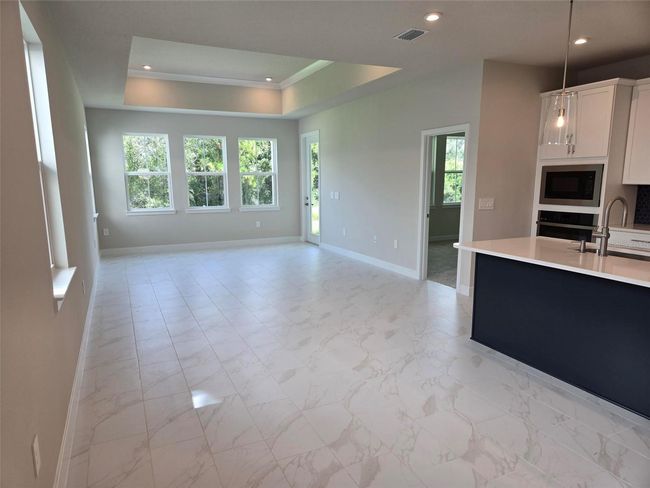 14437 Maiden Ter, House other with 4 bedrooms, 3 bathrooms and null parking in LAKEWOOD RANCH FL | Image 8