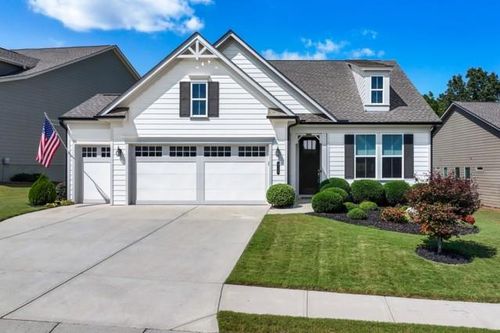 215 Silver Ct, Hoschton, GA, 30548-4435 | Card Image