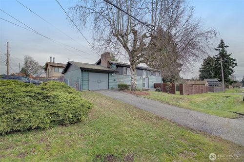 14804 12th Ave Sw, Burien, WA, 98166-1767 | Card Image