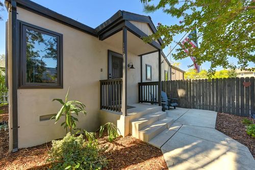 116 Grove Street, Roseville, CA, 95678 | Card Image