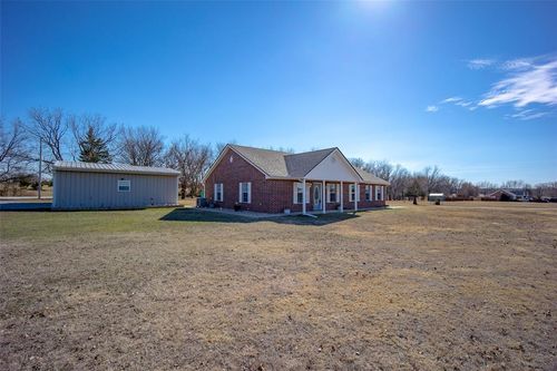 106 Cody Rd, Earlsboro, OK, 74840-3547 | Card Image
