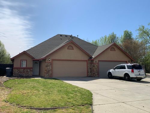 633 Marijean Way, Redding, CA, 96003-5625 | Card Image