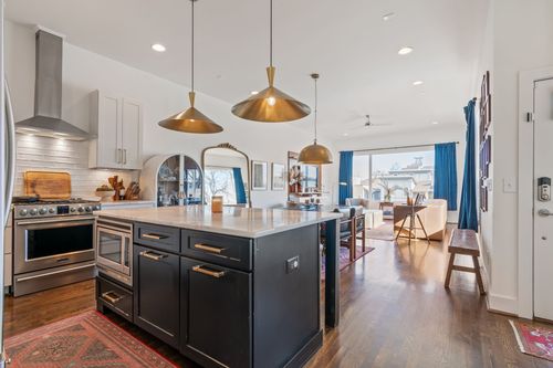 419a 36th Ave N, Nashville, TN, 37209 | Card Image