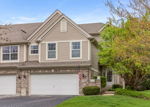 186 River Mist Dr, Oswego, IL, 60543-8358 | Card Image